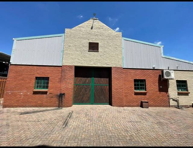 INDUSTRIAL PROPERTY TO RENT IN HENNOPSPARK